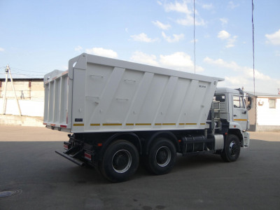 Самосвал КАМАЗ-6520-3096012-53