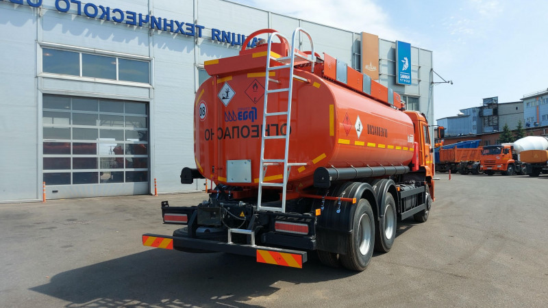 Автотопливозаправщик АТЗ 56164-182352-48 на шасси КАМАЗ-65115-3082-48 — 3