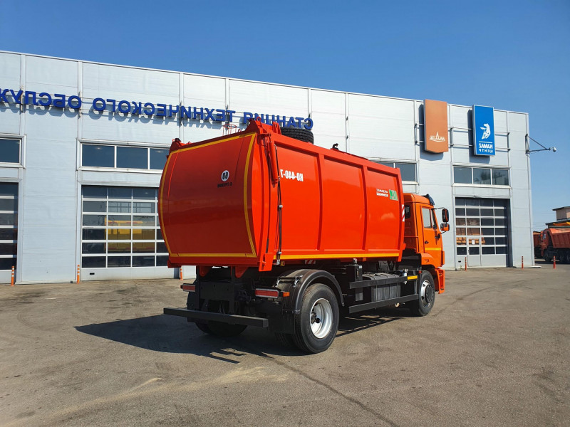 Мусоровоз КО-440-7 — 1