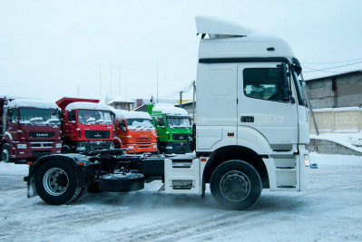 Седельный тягач КАМАЗ-5490-053-87