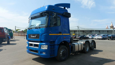 Седельный тягач КАМАЗ-65209-002-87