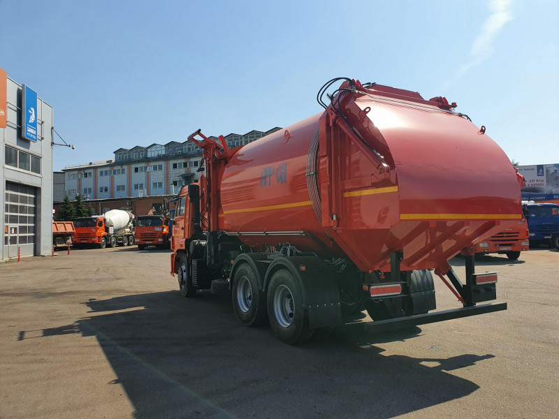 Мусоровоз КО-449-02 — 2