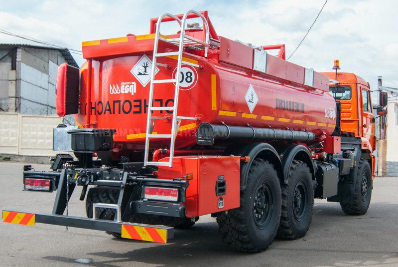 Автотопливозаправщик АТЗ 56142-183027-48 на шасси КАМАЗ-43118-3027-48 — 3