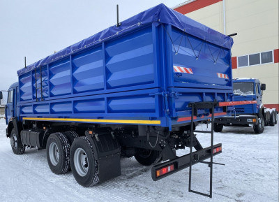 Зерновоз КАМАЗ 53215